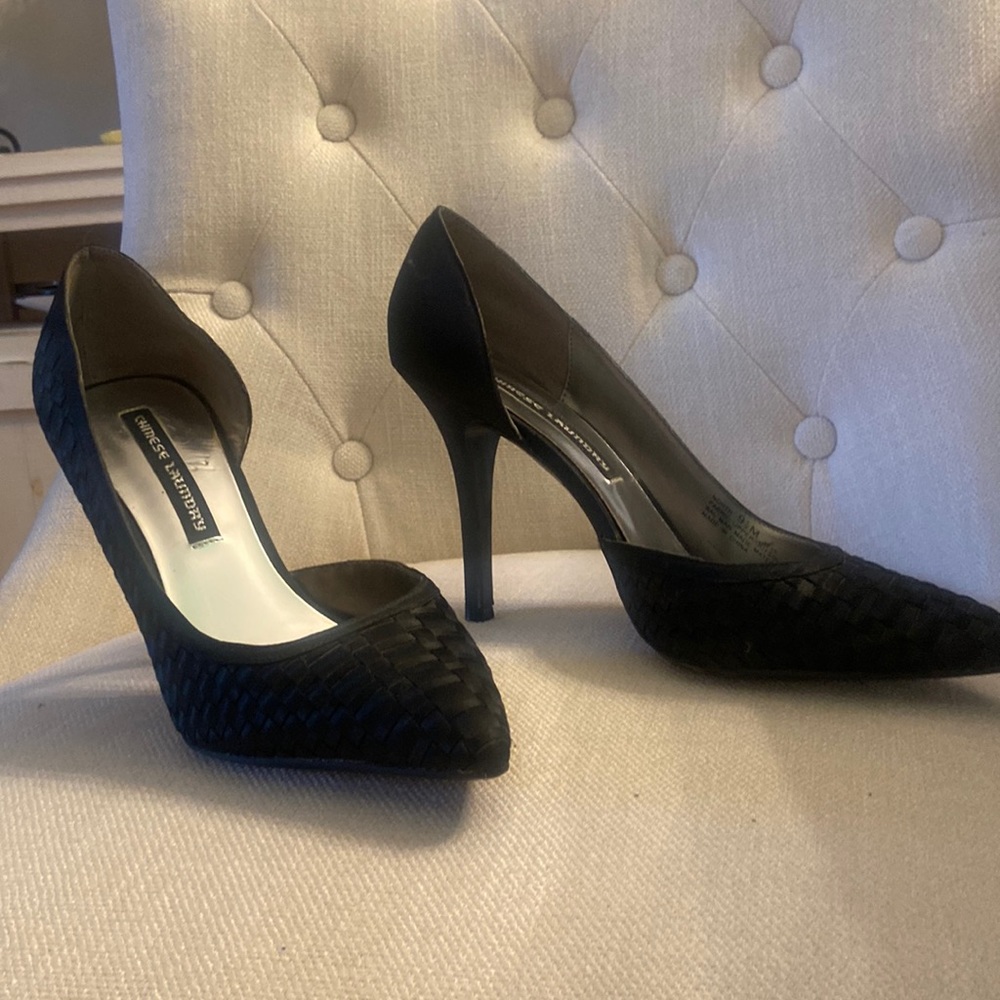 Chinese laundry black heels
